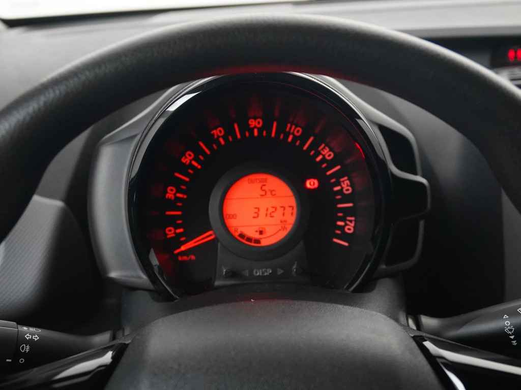Peugeot 108 afbeelding 8